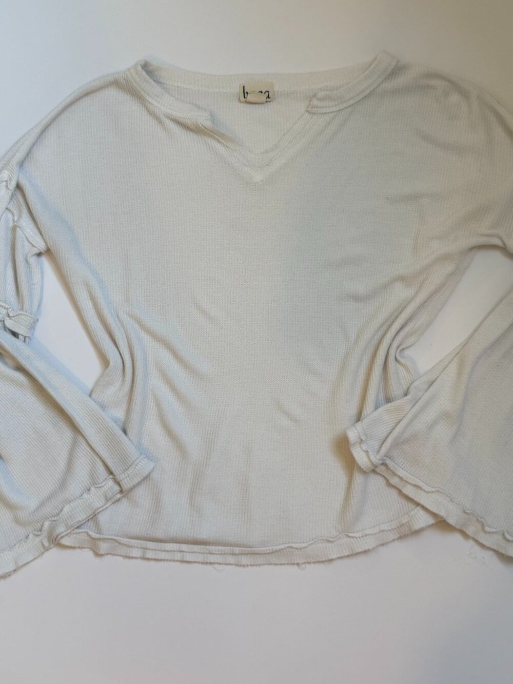 Baea Womens Long Bell Sleeve Top Size XS White Waffle Knit Ruffle Detail Boho